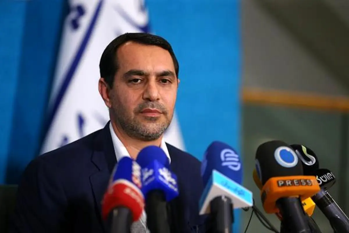 مصوبه کمیسیون تلفیق برای افزایش ۲۰ درصدی حقوق/ کف حقوق کارمندان ۱۰ میلیون تومان شد