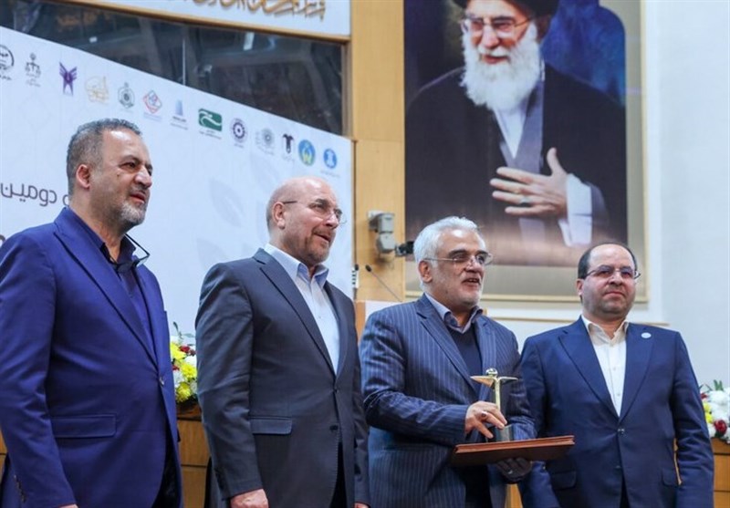 معرفی سرآمدان مسئولیت پذیری اجتماعی/ تقدیر از طهرانچی و سلیمانی در حوزه آموزش