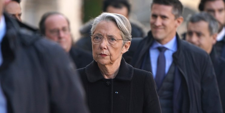 نخستوزیر فرانسه استعفا کرد