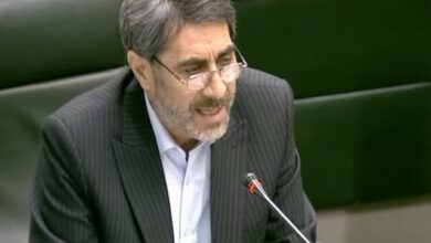 نماینده میانه: مسئولان نظامی و امنیتی پاسخ سختی به تروریستها بدهند