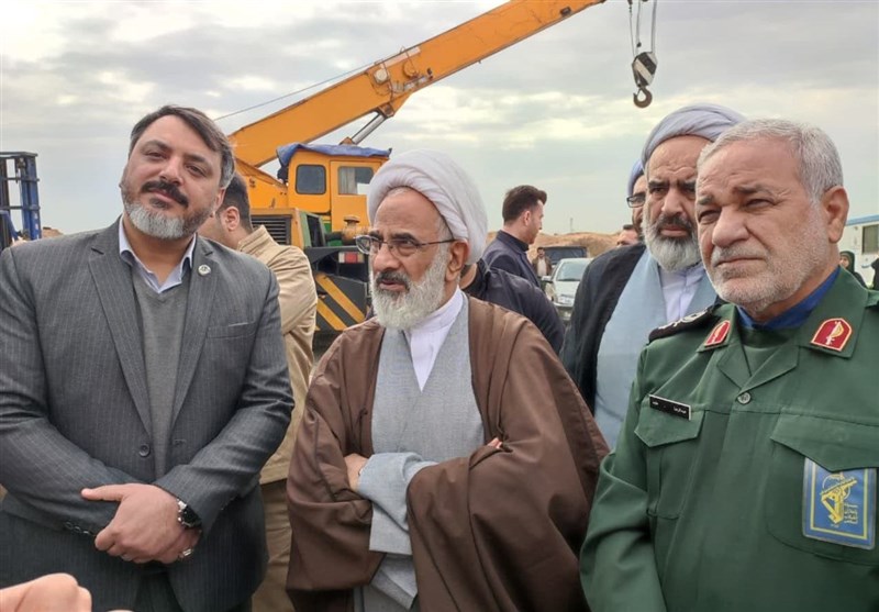 نماینده ولی فقیه در سپاه: قرارگاه خاتم الانبیاء در 28 استان پروژه دارد