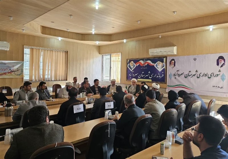 نماینده ولیفقیه در استان کردستان: طلاب مسائل دینی و عقیدتی را تبیین کنند + تصویر