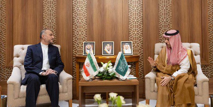 وزیر خارجه عربستان: مشکل پرواز عمره گزاران ایرانی بزودی حل میشود