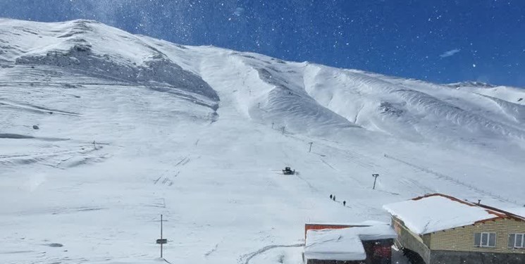 پیست اسکی فریدونشهر آماده بازگشایی شد+ تصاویر