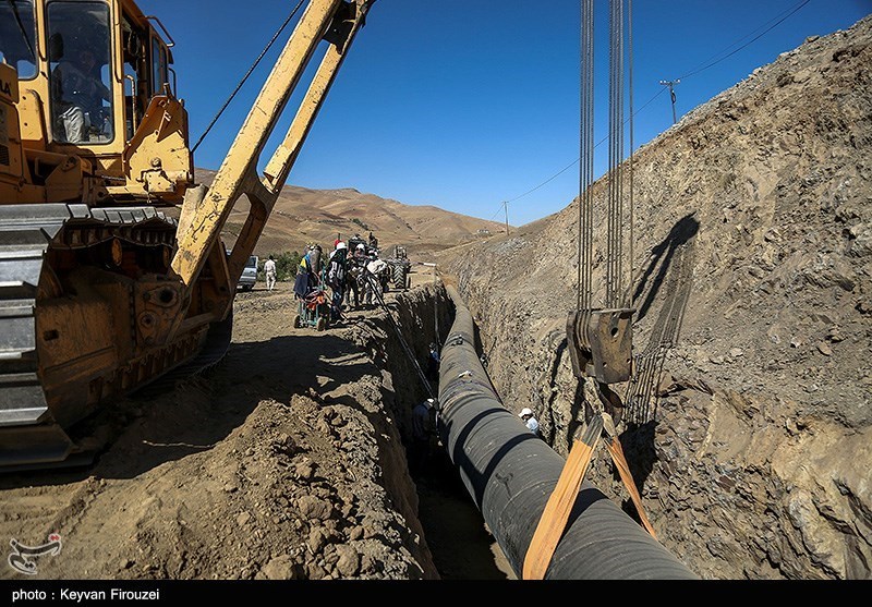 پیشرفت 90 درصدی خط انتقال آبی طرح نهضت ملی مسکن شهر ایلام