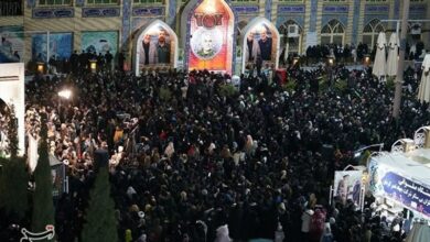 کرمان به وقت عاشقی در 1:20 سیزدهم دیماه/ طنین فریاد مرگ بر آمریکا در لحظه شهادت حاج قاسم