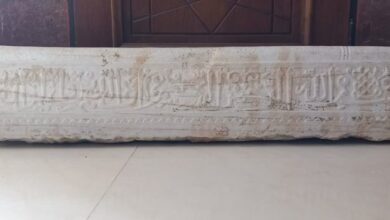 کشف کتیبه ۷۷۲ ساله از امامزاده سیدان اسدآباد