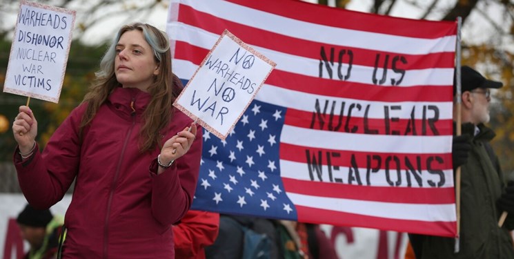 کلاهکهای اتمی آمریکا به خاک انگلیس بازمیگردند