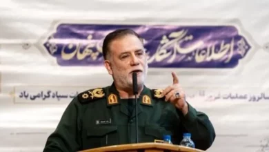 آمریکا تلاش میکند سرعت فروپاشی خود را کاهش دهد