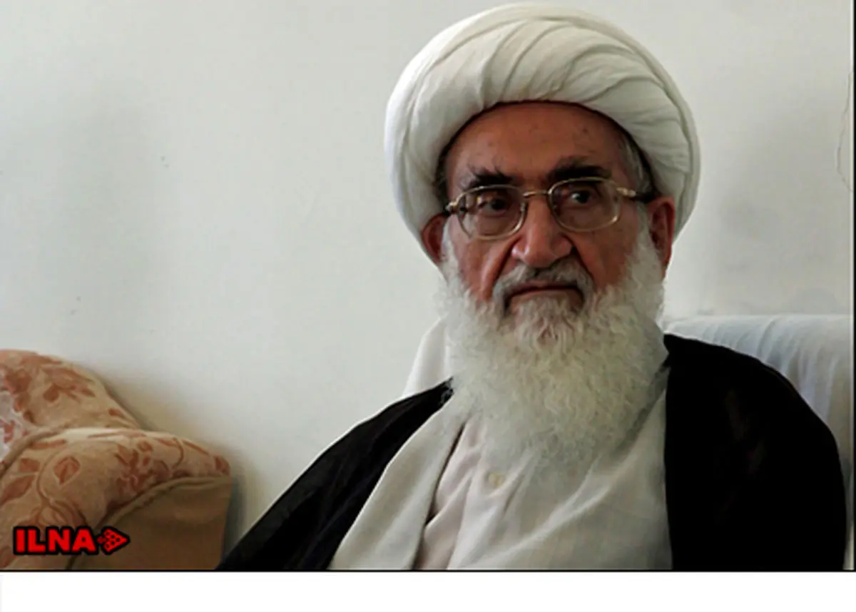 آیتالله نوری همدانی: امسال باید باشکوهتر از هر سال در راهپیمایی شرکت کنیم