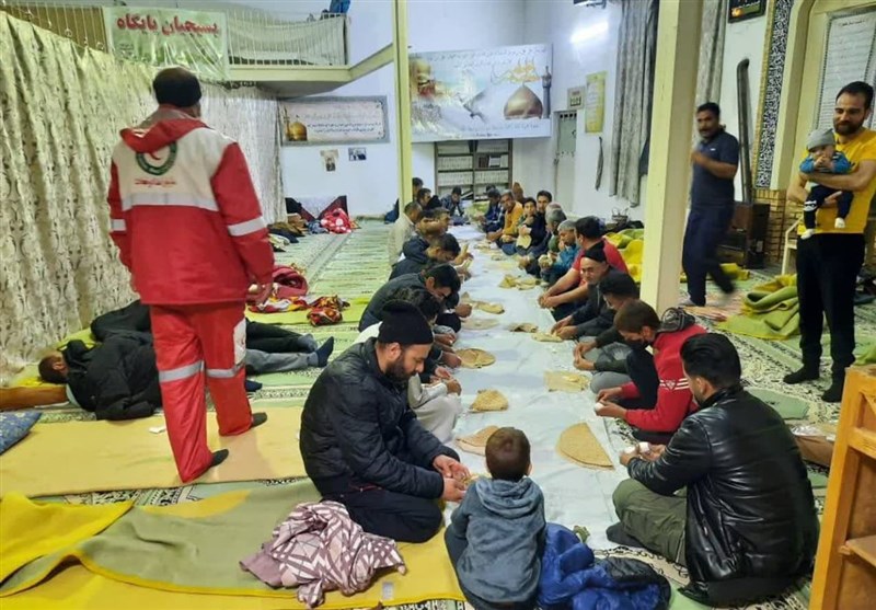 اسکان اضطراری 1500 نفر در خراسان جنوبی/ نجات مادر باردار سربیشهای در برف