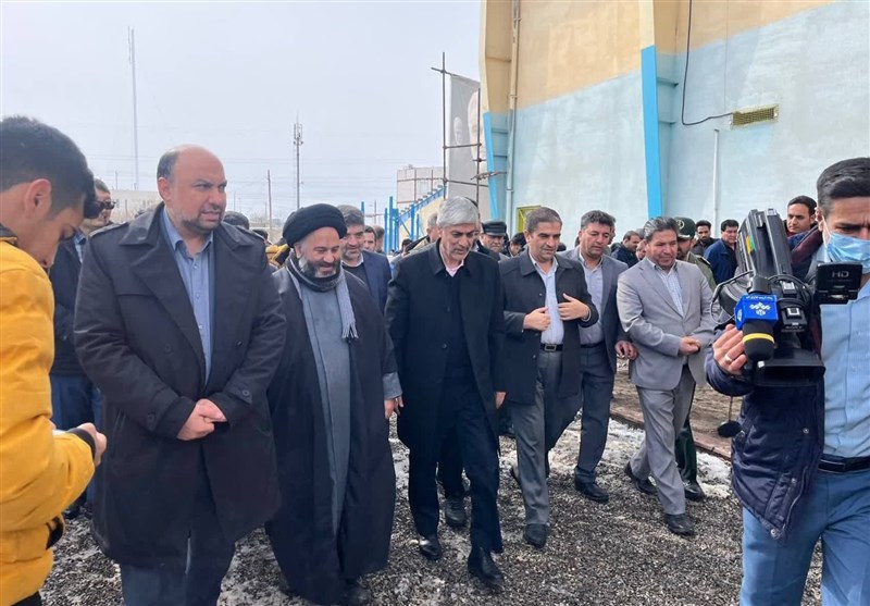 افتتاح بزرگترین زمین چمن مصنوعی روستایی با حضور وزیر ورزش + تصاویر