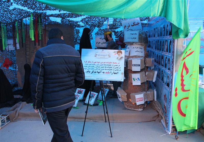 برترینهای نمایشگاه هنرهای تجسمی ایثار معرفی شدند