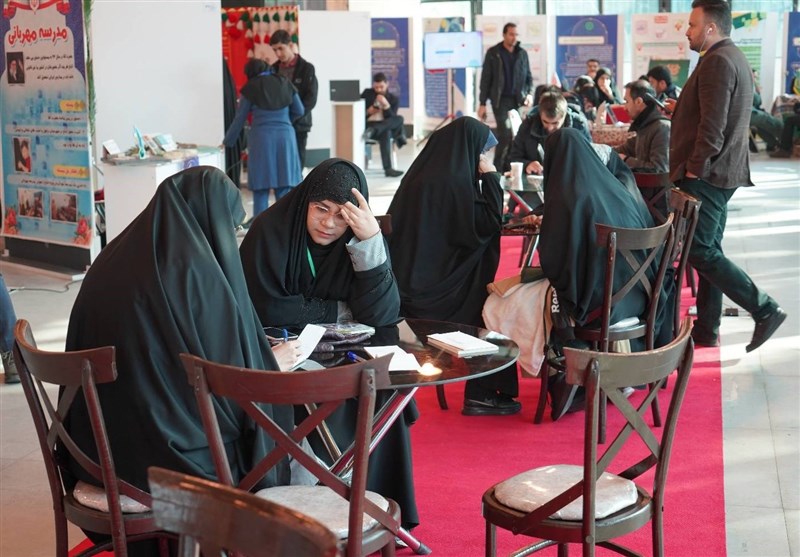 دانشگاه های جمهوری اسلامی ایران , دانشگاه آزاد اسلامی , دانشگاه صنعتی شریف ,