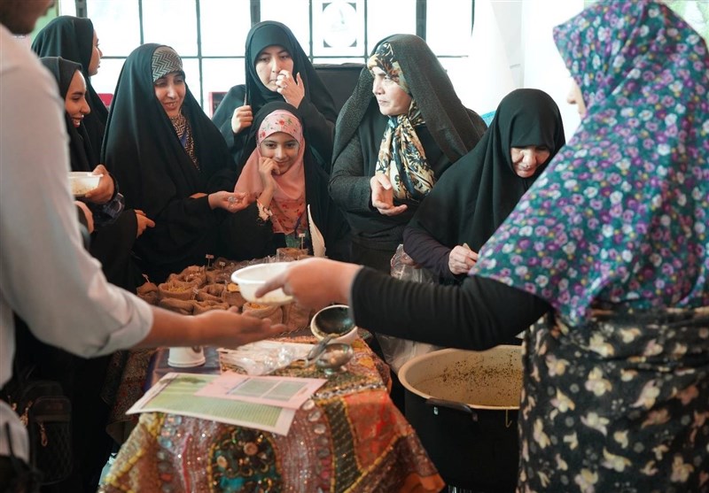 دانشگاه های جمهوری اسلامی ایران , دانشگاه آزاد اسلامی , دانشگاه صنعتی شریف ,