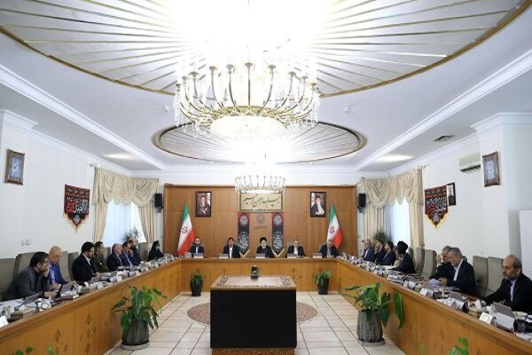 تاکید رییسی بر تقویت رصد و نظارت بر بازار عمده و خردهفروش