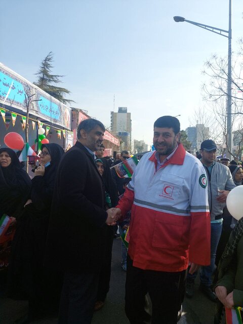 حضور شخصیتهای مختلف در راهپیمایی ۲۲ بهمن