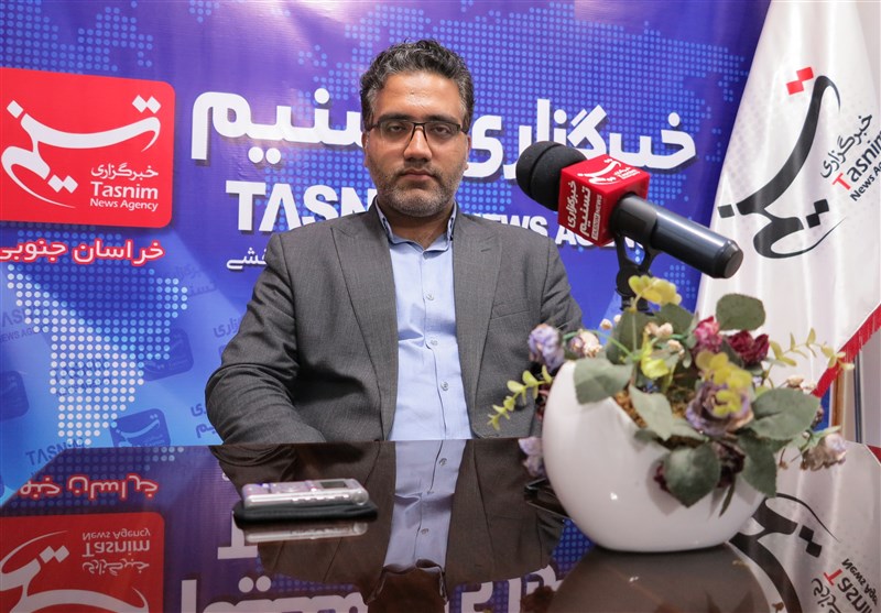 داوطلب مجلس: انتخاب "نماینده قوی" حضور حداکثری مردم در انتخابات را میطلبد/ نیاز به جوانگرایی داریم