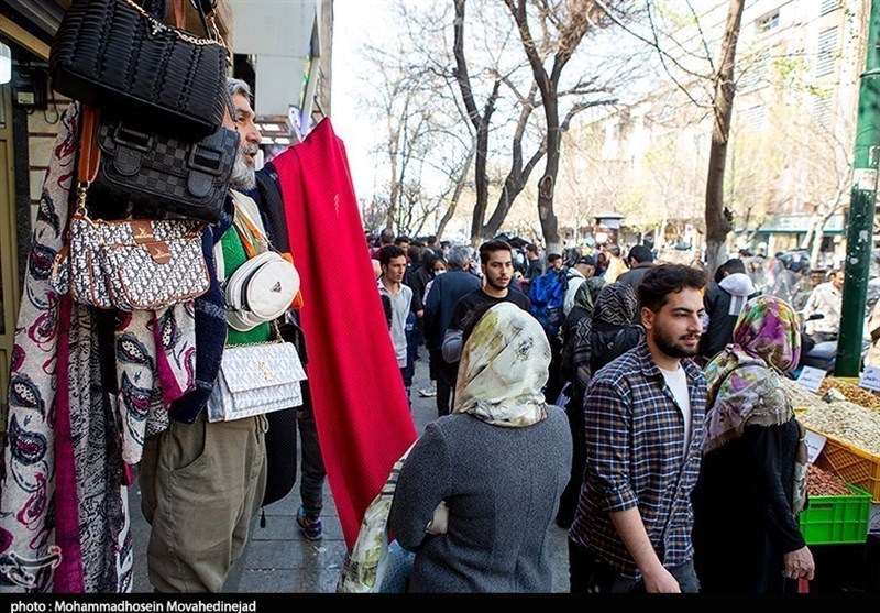 دعوت بازاریان قم از مردم برای شرکت در انتخابات/ با افتخار رأی میدهیم + فیلم