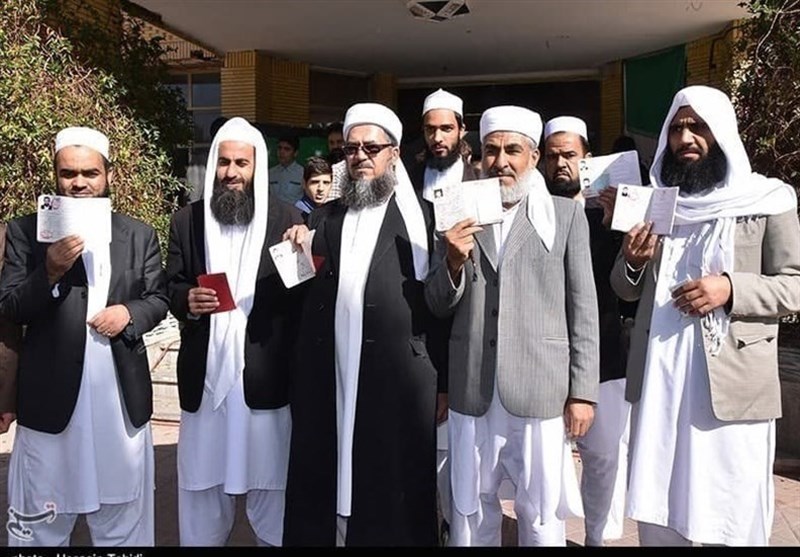 دعوت علمای اهل سنت از مردم برای مشارکت حداکثری در انتخابات/ توطئههای دشمنان ناکام خواهیم گذاشت + فیلم