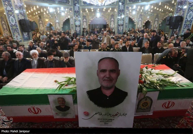 سردار رادان: لازمه تجدید میثاق با شهدا حضو ردر پای صندوقهای رای است+تصاویر