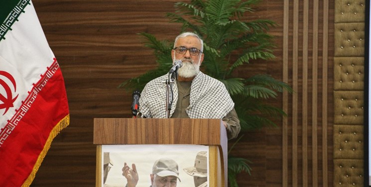 سردار نقدی: نیروهای مسلح ایران امروز به جای نوکری استکبار از آزادیخواهان دفاع میکنند