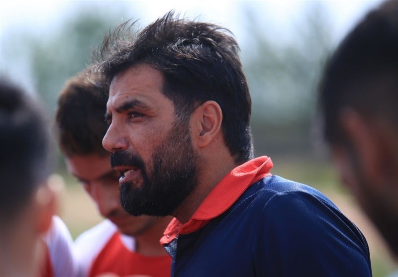 سیدصالحی: شکست استقلال مسیر قهرمانی سپاهان را هموار میکند