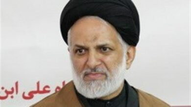 شهید محلاتی در حمایت از آرمانهای انقلاب کمترین تردید به خود راه نداد