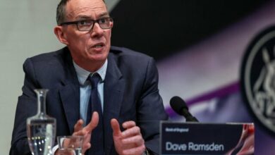 غول تورم انگلستان شکستناپذیر است؟