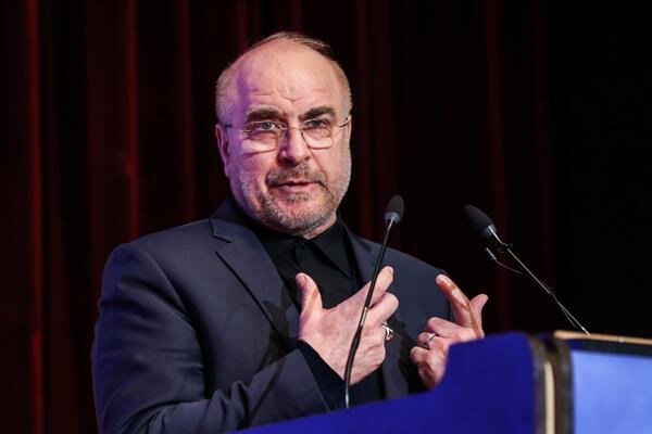 قالیباف: اقتصاد دولتی نمیتواند کشور را شکوفا کند