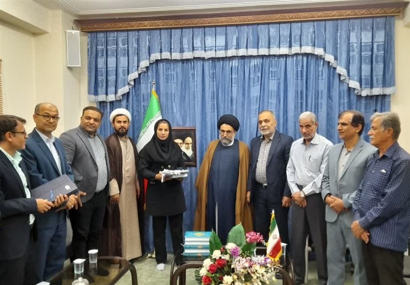 قدردانی از ورزشکاران مدالآور استان بوشهر در میادین بینالمللی+ تصویر