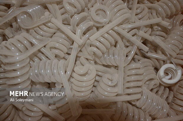 لامپهای غیراستاندارد در شهریار توقیف شد