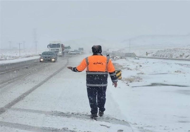 محورهای بیرجند ـ اسدیه، سربیشه ـ درمیان و کریمو ـ کاخک ـ سرایان مسدود شد