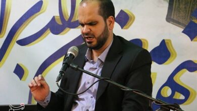 مداح روشندل اهلبیت (ع): همه به پای صندوقهای رای بیایید/ نباید دل دشمنان در جشن سیاسی ایران شاد شود + فیلم