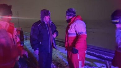 نجات ۱۰۰۰ ورزشکار و طبیعتگرد گرفتار در پیست اسکی دولت آباد گلبهار