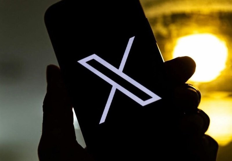 نخستین پست ایکس با اینترنت ماهوارهای گوشیهای عادی ارسال شد