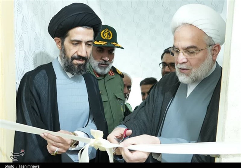 نماینده ولیفقیه در کردستان: خبرگزاری تسنیم با قاطعیت از آرمانهای نظام دفاع میکند + تصاویر