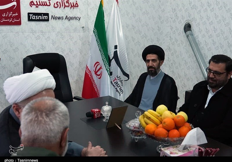 نماینده ولیفقیه در کردستان: خبرگزاری تسنیم با قاطعیت از آرمانهای نظام دفاع میکند + تصاویر