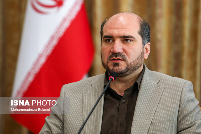 نمونه بارز حمایت دولت از تولید، کاهش بخشنامهها و مقرّرات است