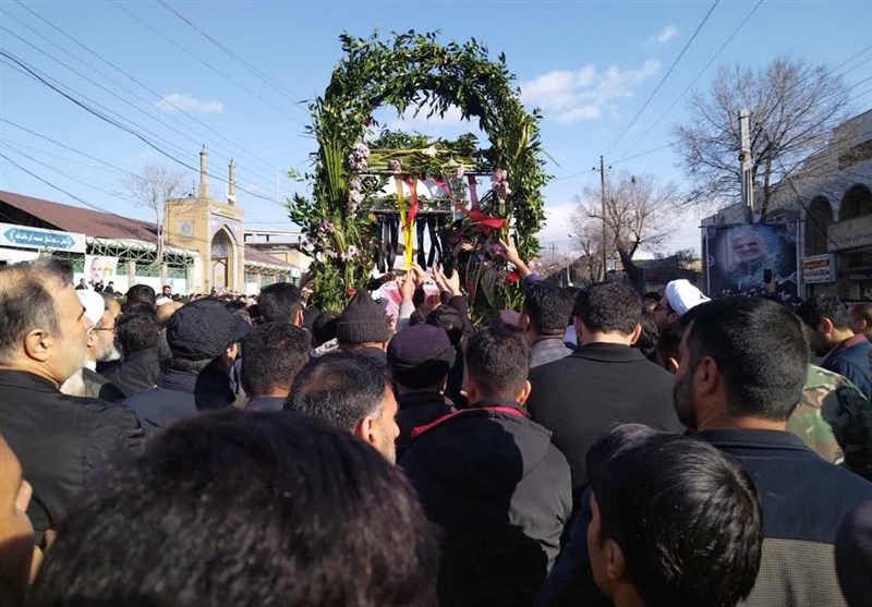 پیکر 2 شهید مدافع حرم در قم به خاک سپرده شد