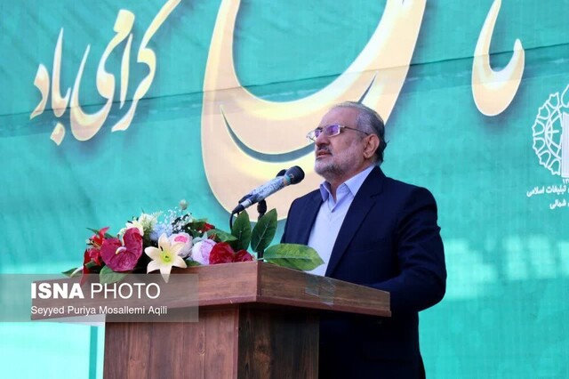 کسانی که رای ندادن را تبلیغ میکنند دوستدار سرافرازی مردم ایران نیستند