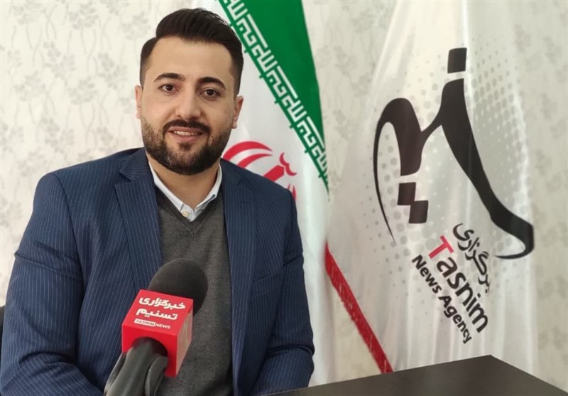 گفتوگو با جوانترین داوطلب انتخابات مجلس در سنندج/ فقط به فکر اشتغال جوانان خواهم بود + فیلم