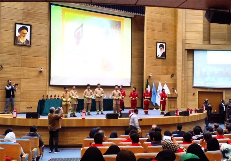 یادبود شهدای آتشنشان و آتشنشان داوطلب برگزار شد + تصاویر