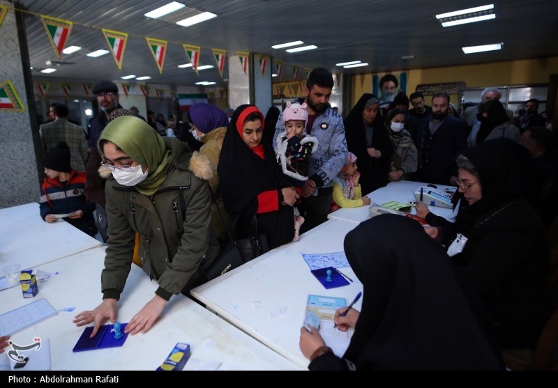 آغاز شمارش آرا در شعب روستایی لرستان/ رأیگیری در خرمآباد و بروجرد ادامه دارد