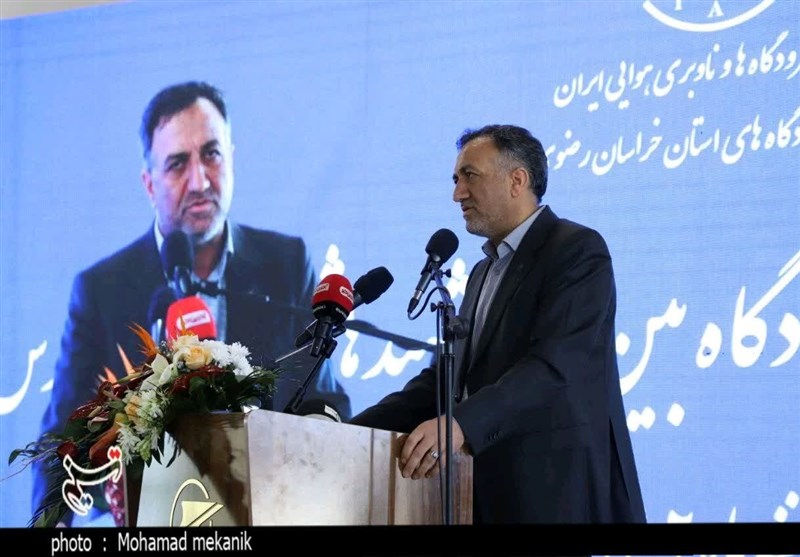 آغاز نصب پلهای تلسکوپی در همه فرودگاههای کشور + تصویر