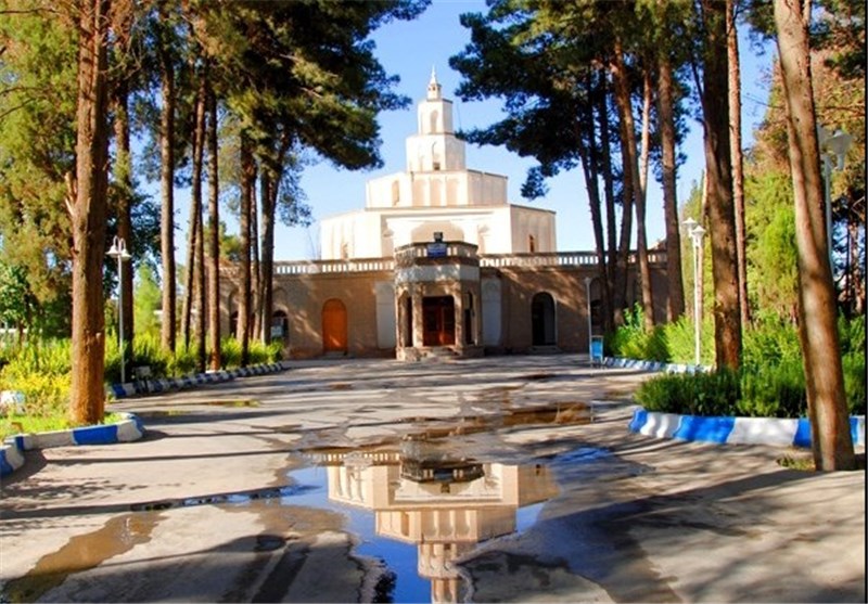 آغوش باز ارگ کلاه فرنگی بیرجند برای بازدید گردشگران