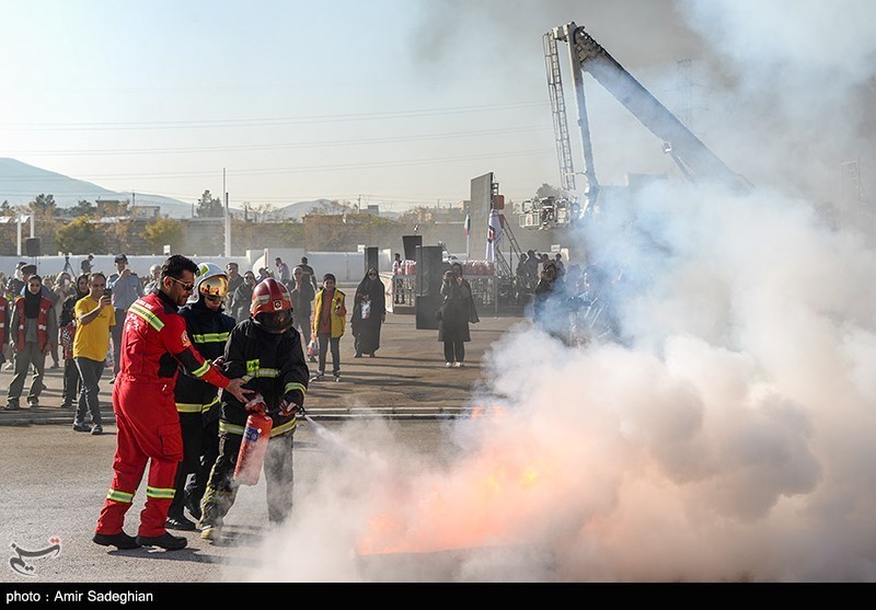 آمادهباش آتشنشانان سنندجی در چهارشنبه آخر سال