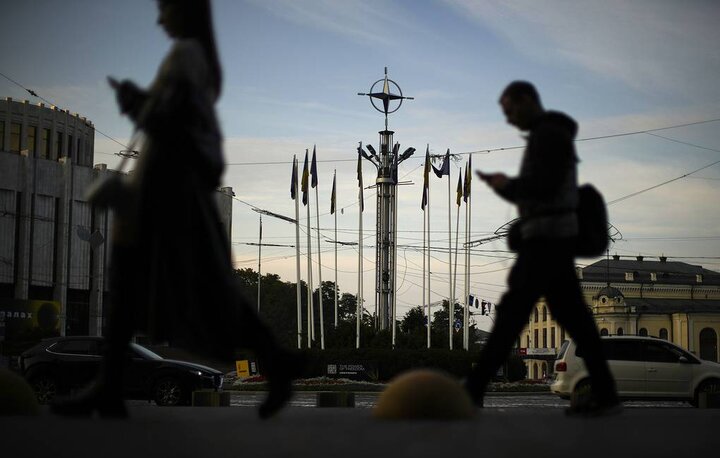 آمریکا برای مهار و کنترل اروپا، در اوکراین از ناتو استفاده میکند