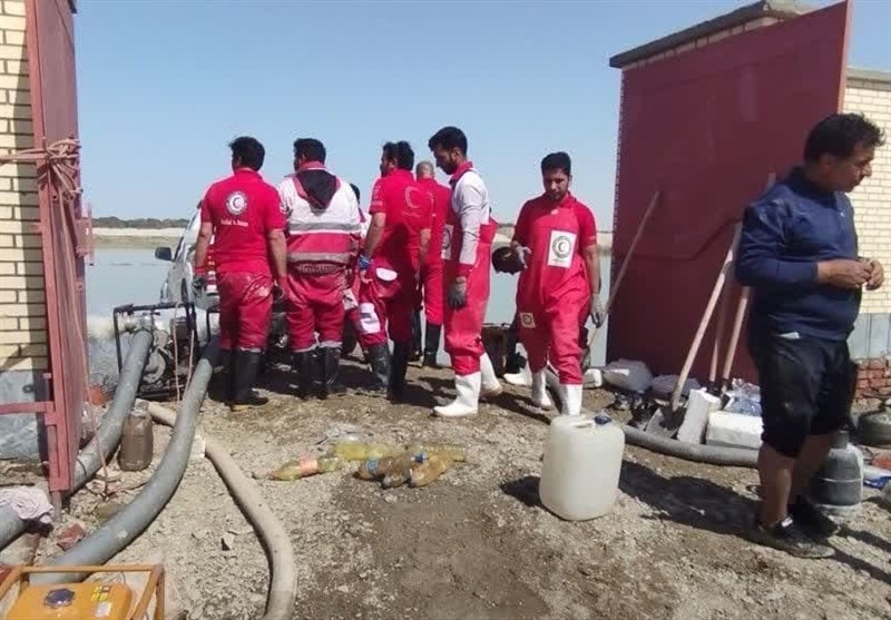 ارزیابی و خدماترسانی به 1482 خانوار سیلزده سیستان و بلوچستان + تصویر