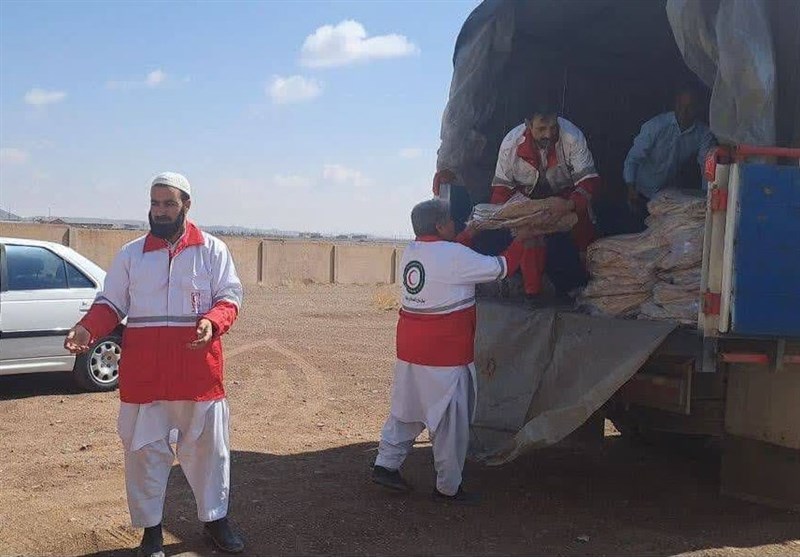ارسال کمکهای مردم خراسان جنوبی برای سیلزدگان سیستان بلوچستان